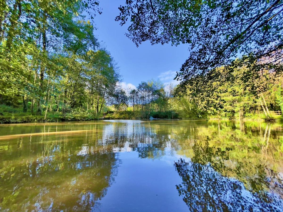 Conkers Lodge For 6 With Hot Tub & Secluded Decking - Spa Resort In Devon Chudleigh Eksteriør billede
